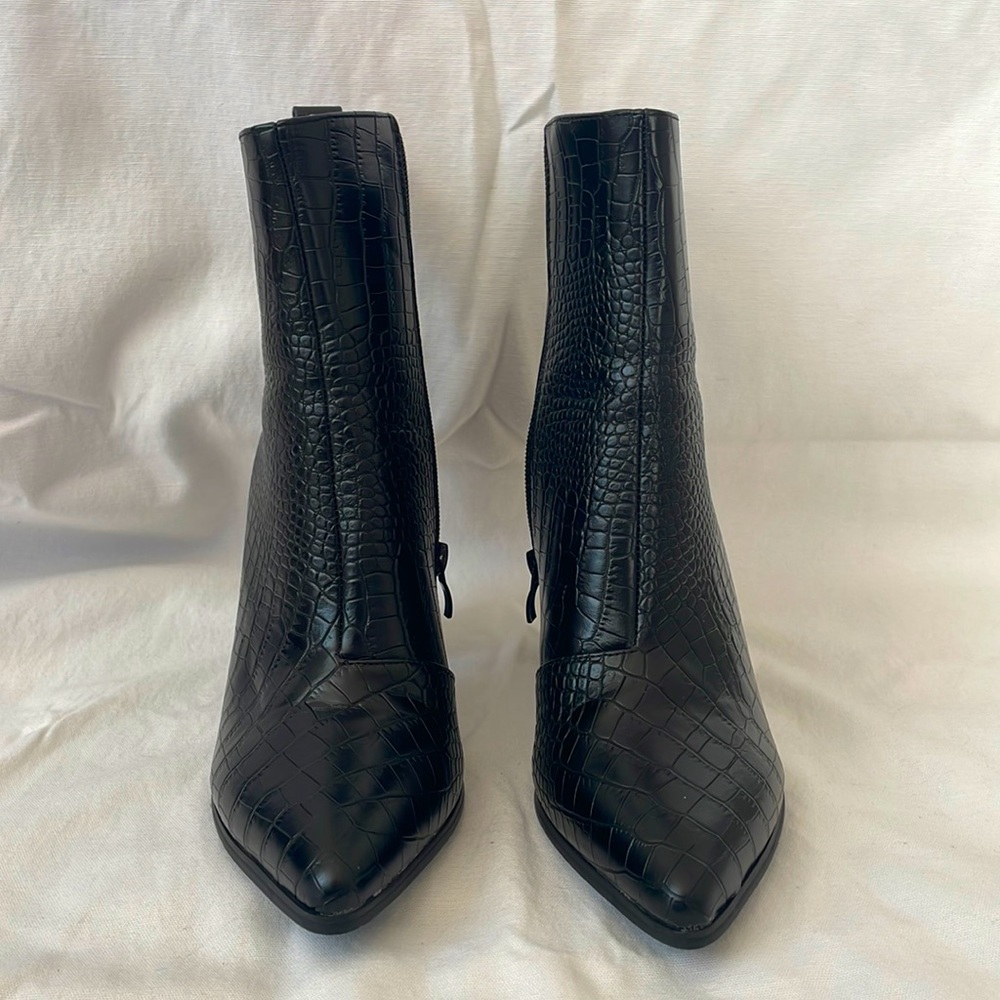 Alligator faux leather booties